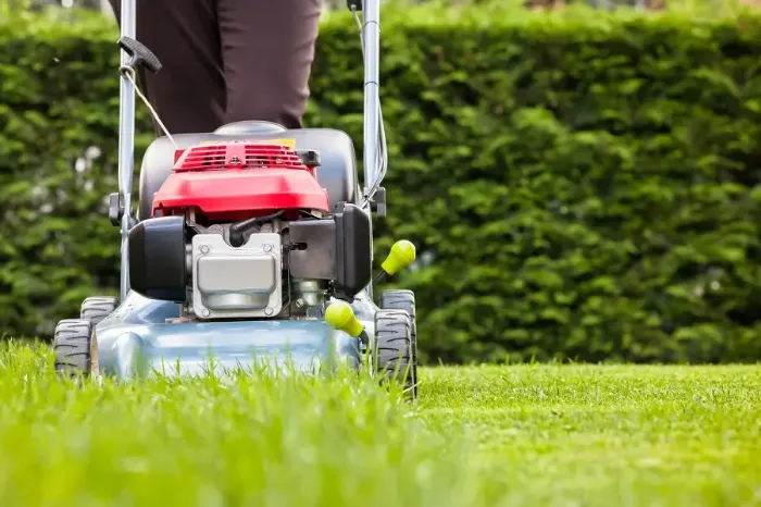 How to mow a lawn Beaverton, OR